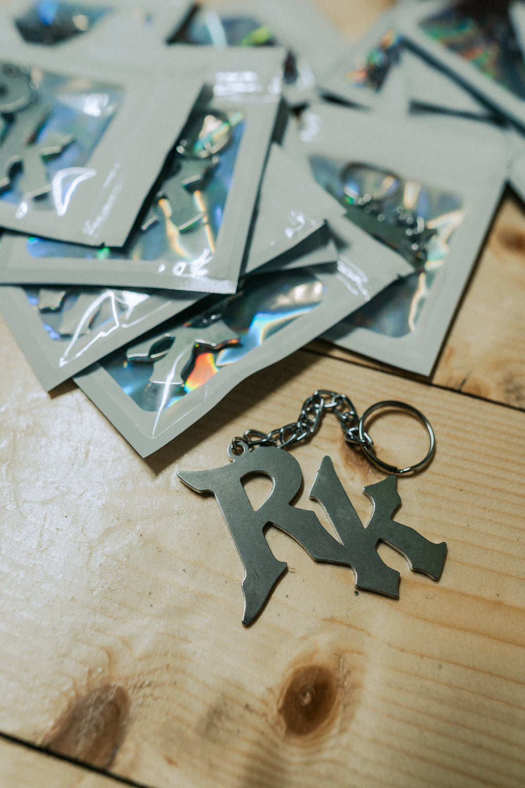 CHARMS / LLAVERO RK