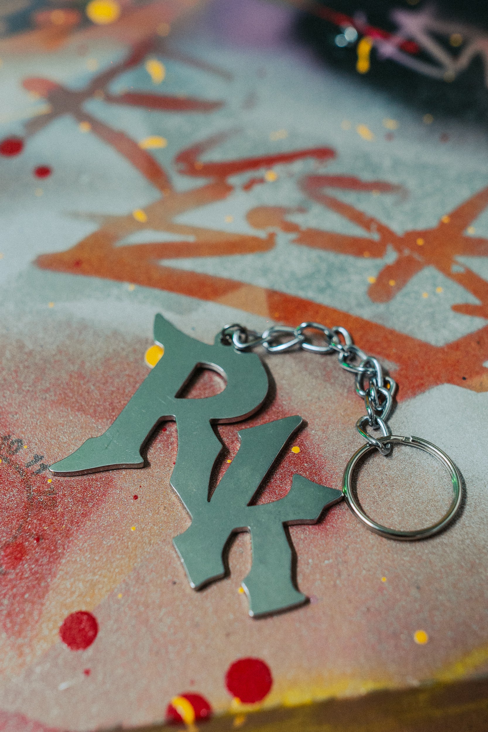 CHARMS / LLAVERO RK